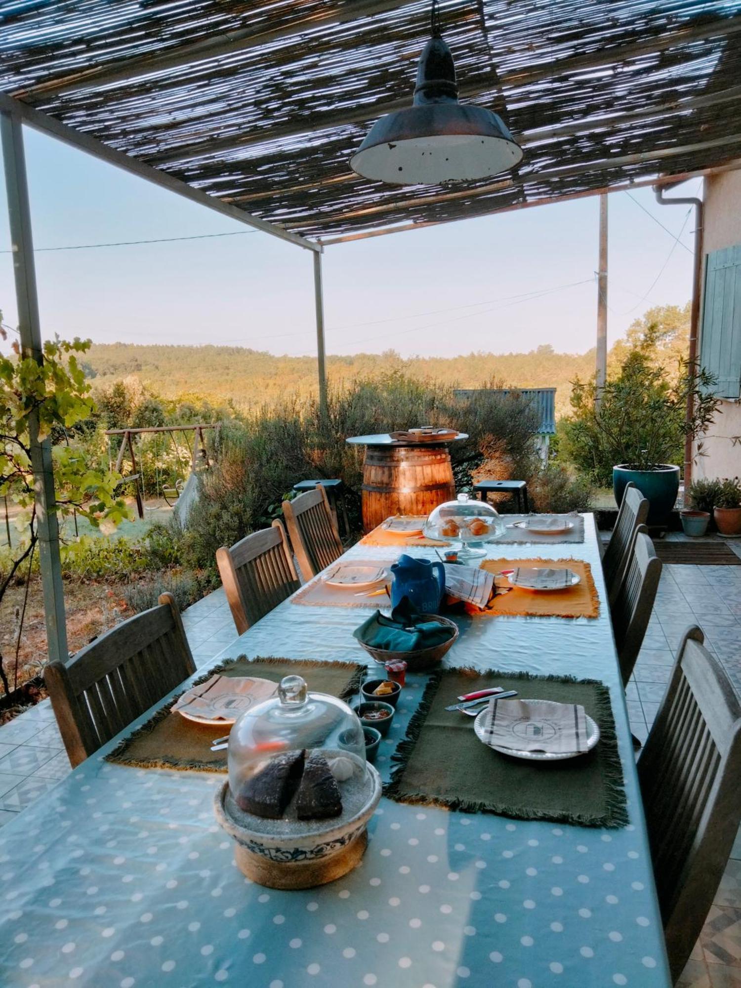 Chambre Familiale Anna "Mon Lit Au Pre" , Jusqu'A 4 Adultes Et 2 Enfants Avec Piscine Familles, Couples Ou Femmes Seulement Pontours Extérieur photo